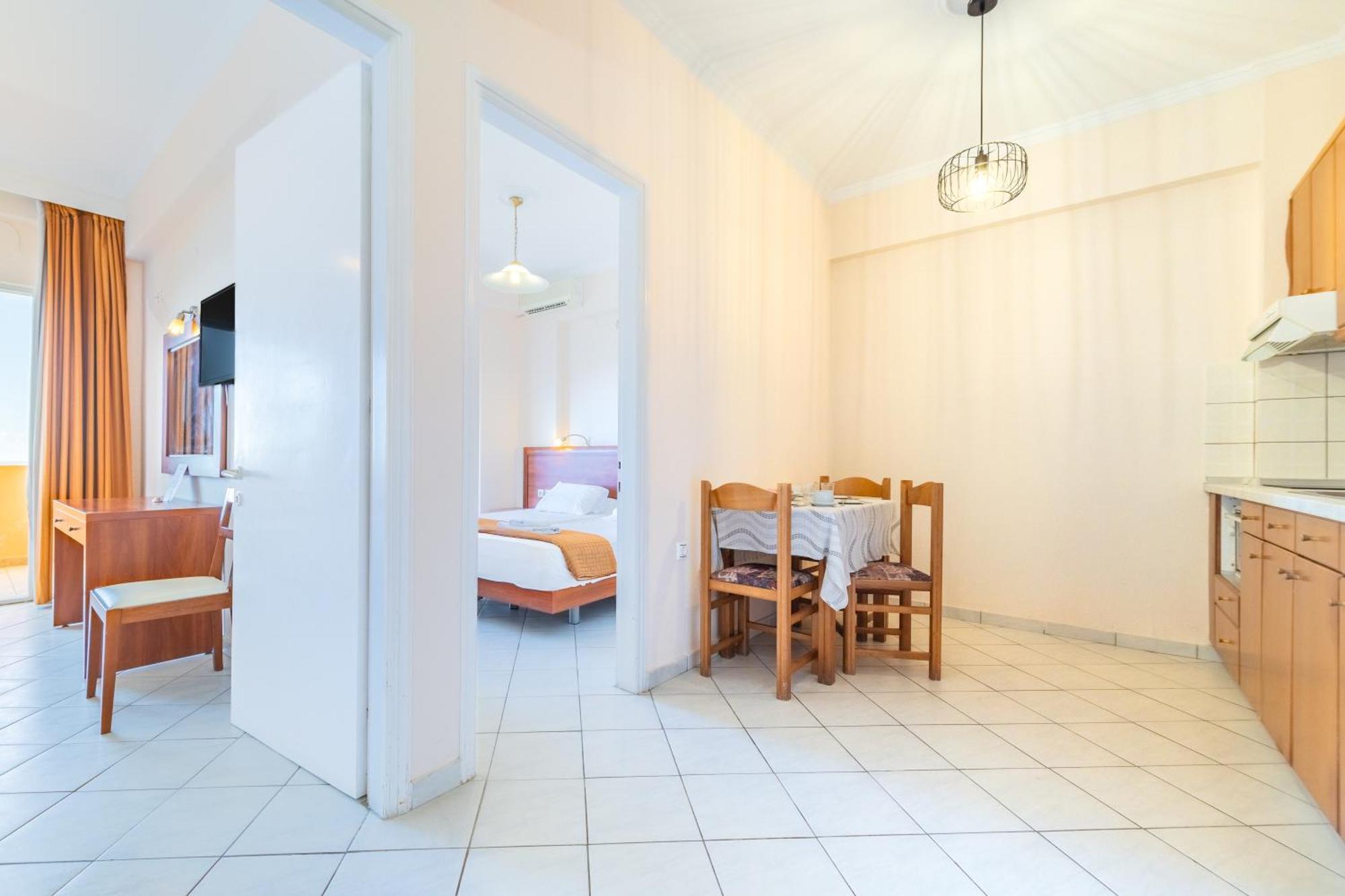 Lido Sofia Apartments Agios Gordios  Zewnętrze zdjęcie